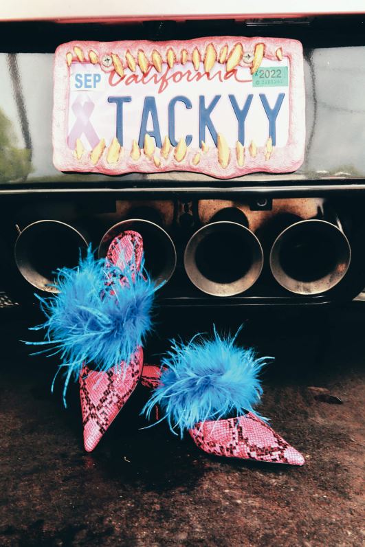 il Jeffrey Campbell נוצות פרד עם עקב נשים נחש שחור לבן NN6N61695