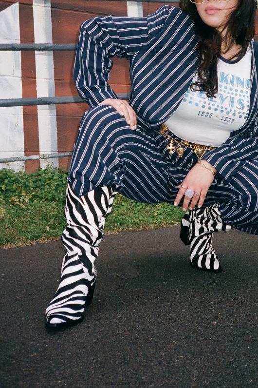 il Jeffrey Campbell דג'ט-ו מגפי קרסול נשים זברה שחורה לבנה גדולה NN6N6645