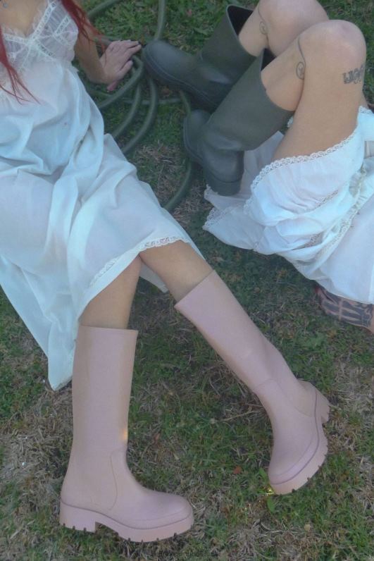 il Jeffrey Campbell גשם מגפיים מברך עד ירך נשים מט בז' NN6N6832